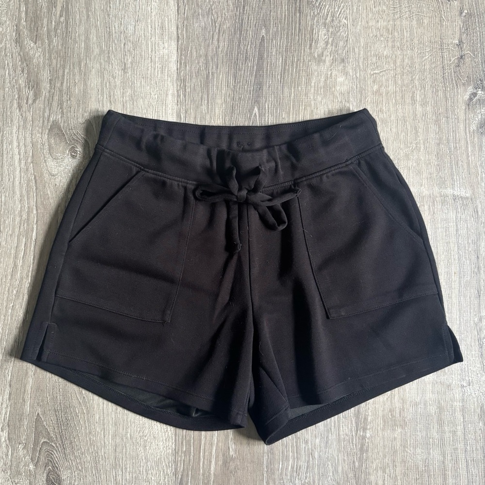 GAIAM Black Activewear shorts